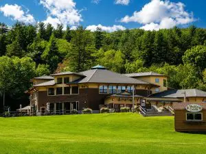 Painting services in Sunapee NH veteran-owned crew finishing a home